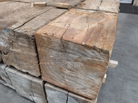 Foto 9 van 30x30cm Radiata pine gebruikt 1500 MM FSC