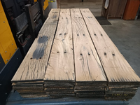 Foto 2 van 2 × 25 CM eikenhouten spoorplanken 260 CM lengte